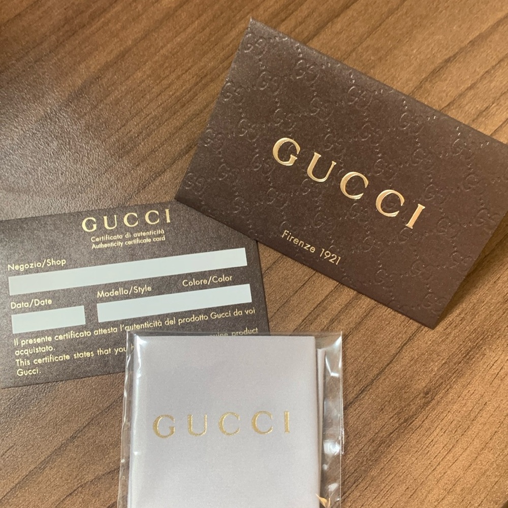 Authentic Gucci Card, Envelope and Glasses Towel